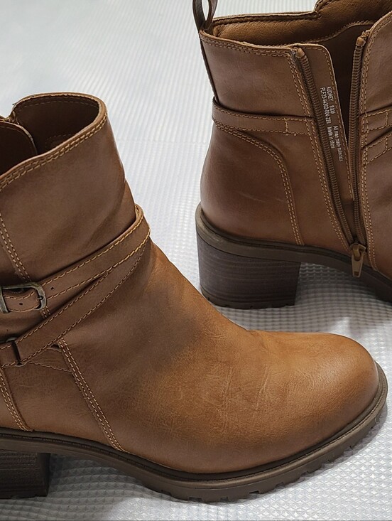 FRYE AND CO. Shoes - FRYE AND CO. Audrey Brown Leather Strap Ankle Booties with Side Zip Moto Riding